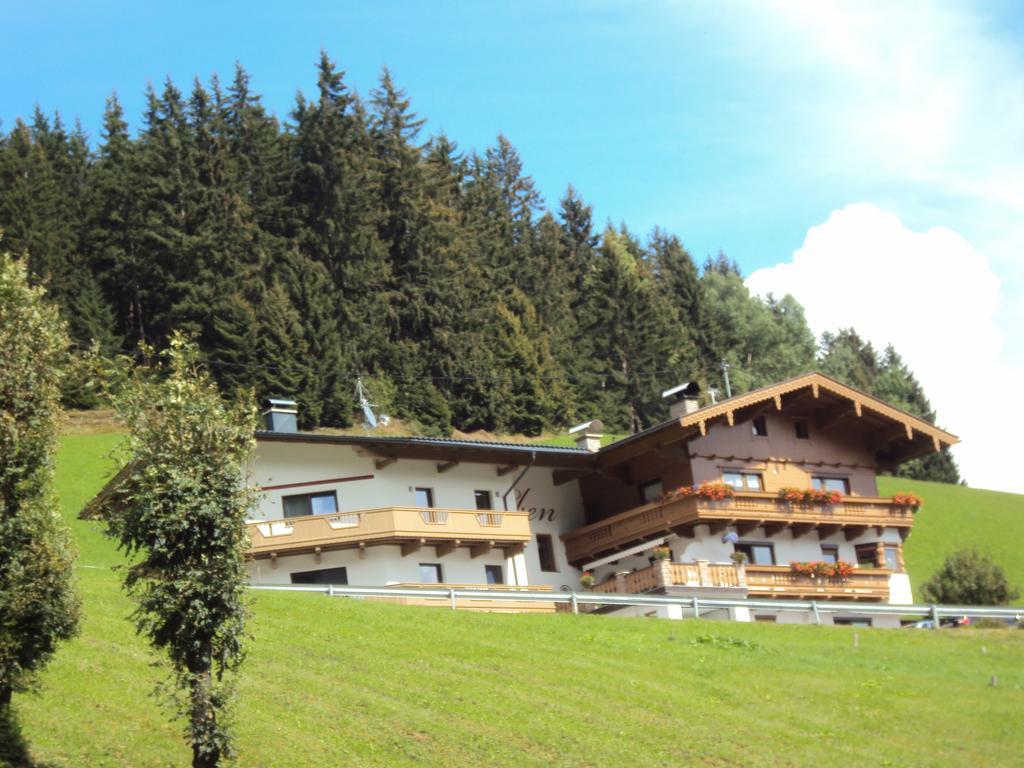 Haus Eben Apartment Hippach Exterior foto