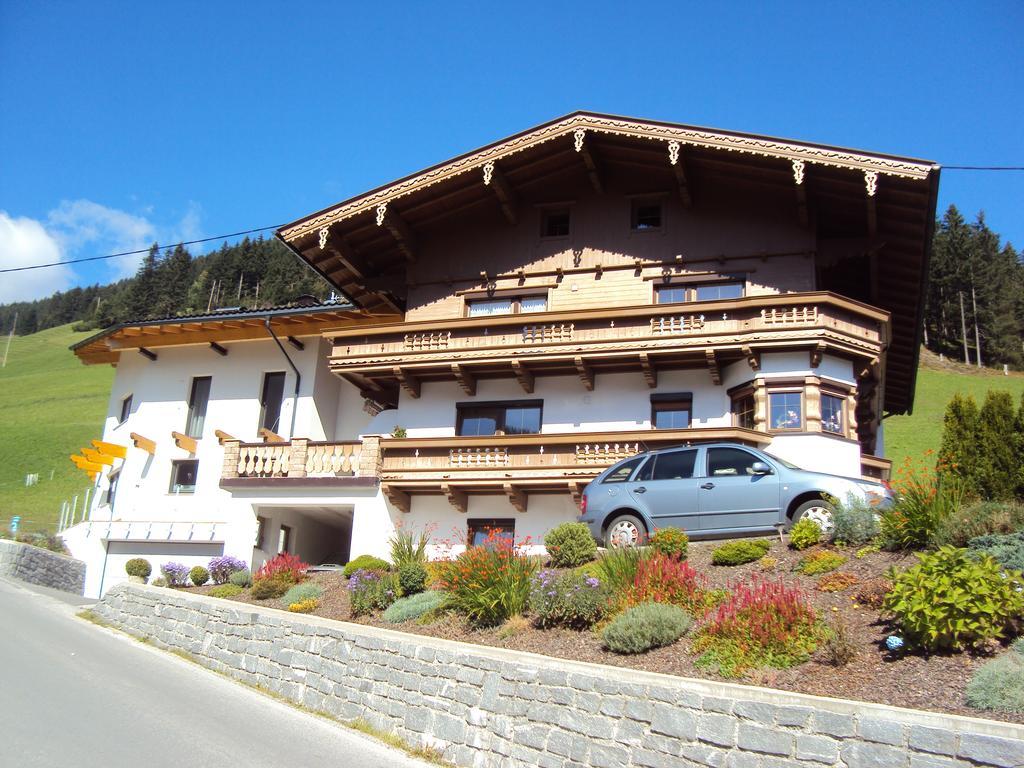 Haus Eben Apartment Hippach Exterior foto